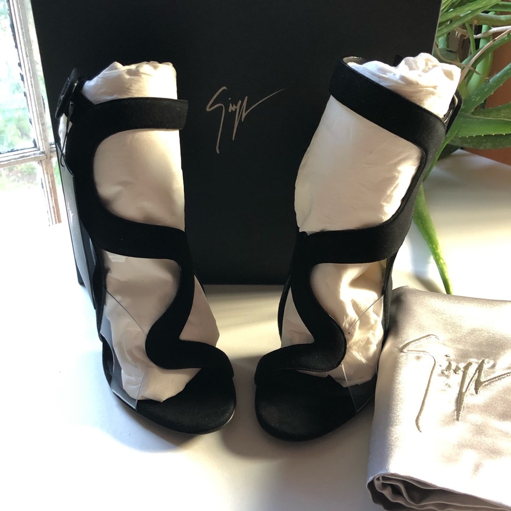 GIUSEPPE ZANOTTI Black Celebrity Heels - NEW - Picture 4 of 8
